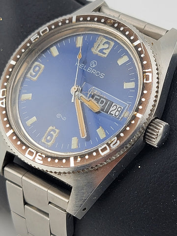 Rare Vintage Helbros/Elgin 9156 Stainless Steel Diver Manual Wind Men's Watch