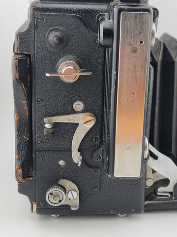 Graflex Speed Graphic 2 1/4 x 3 1/4 Fld Camera. Graphex 101mm f4.5 Lens Untested