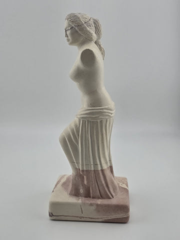 Vintage Venus de Milo Aphrodite Greek Goddess Chalkware Plaster Statue 8.5"