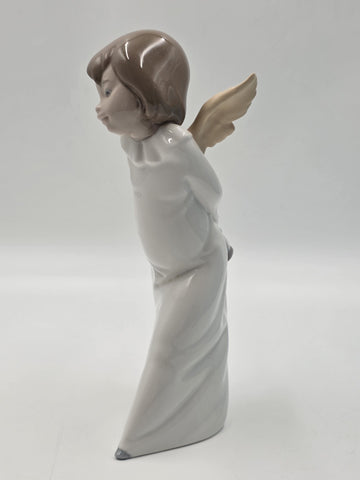 Lladro #4960 Curious Angel With Lantern Porcelain Figurine Spain Original Box