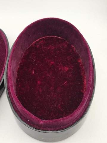 Vintage Russian Fedoskino Lacquer Box Hand Painted Signed Oval Folk Art Jewelry