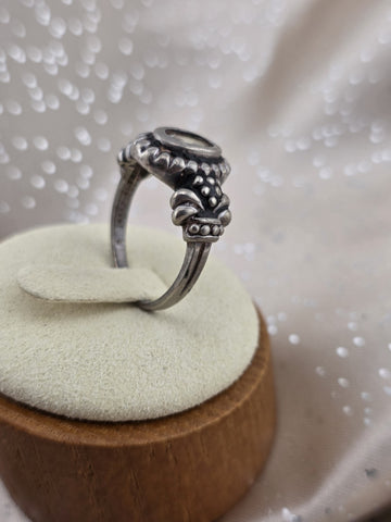 Antique 925 Sterling Silver Oval Clear Stone Floral Oxidized Artisan Ring Sz 8