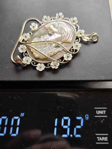 Large Sterling Silver Mother of Pearl Cameo Pendant Necklace Floral Frame 925