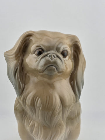 Beautiful Retired Lladro Figurine Titled PEKINESE, Number 4641, MINT Condition