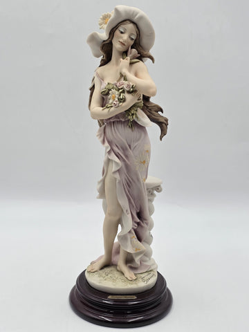 Giuseppe Armani Florence "Flora" 212C 1994 Hand Signed Porcelain Figurine w/ Box