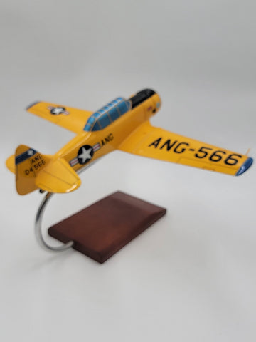 Vintage Collectible Mastercarft TBF/TBM-3 Avenger USN Model 1/32 W Display Stand