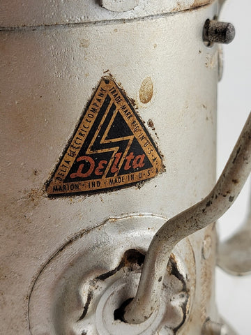 Railroad Coal Miner's Lantern Lamp-Delta Electric Co. Powerlite C 1950. Untested