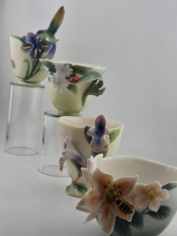 Set Of 4 FRANZ Porcelain Teacup Sculptural Floral Art Cups Hummingbird Ladybug