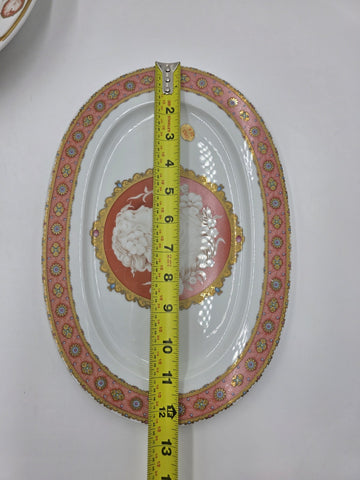 Set Of 2 T. Limoges Italy 24K Gold Cameo Porcelain Plates. Decorazioni Esclusive