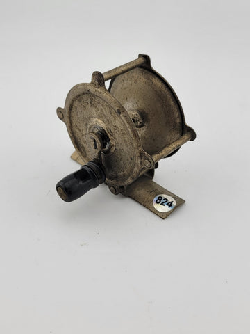 Rare Antique Early 19th-century Unmarked fly fishing reel. Collectible Item.