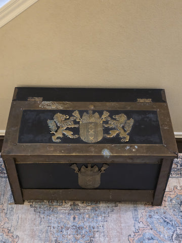 Private: RARE ANTIQUE 19TH C CONTINENTAL BRASS BOUND KINDLING BOX W ARMORIAL.