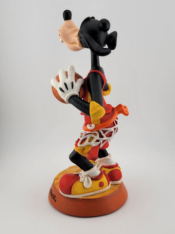 Walt Disney World Disneyland Resort Goofy Basketball Bobble Head Figurine 8.5”