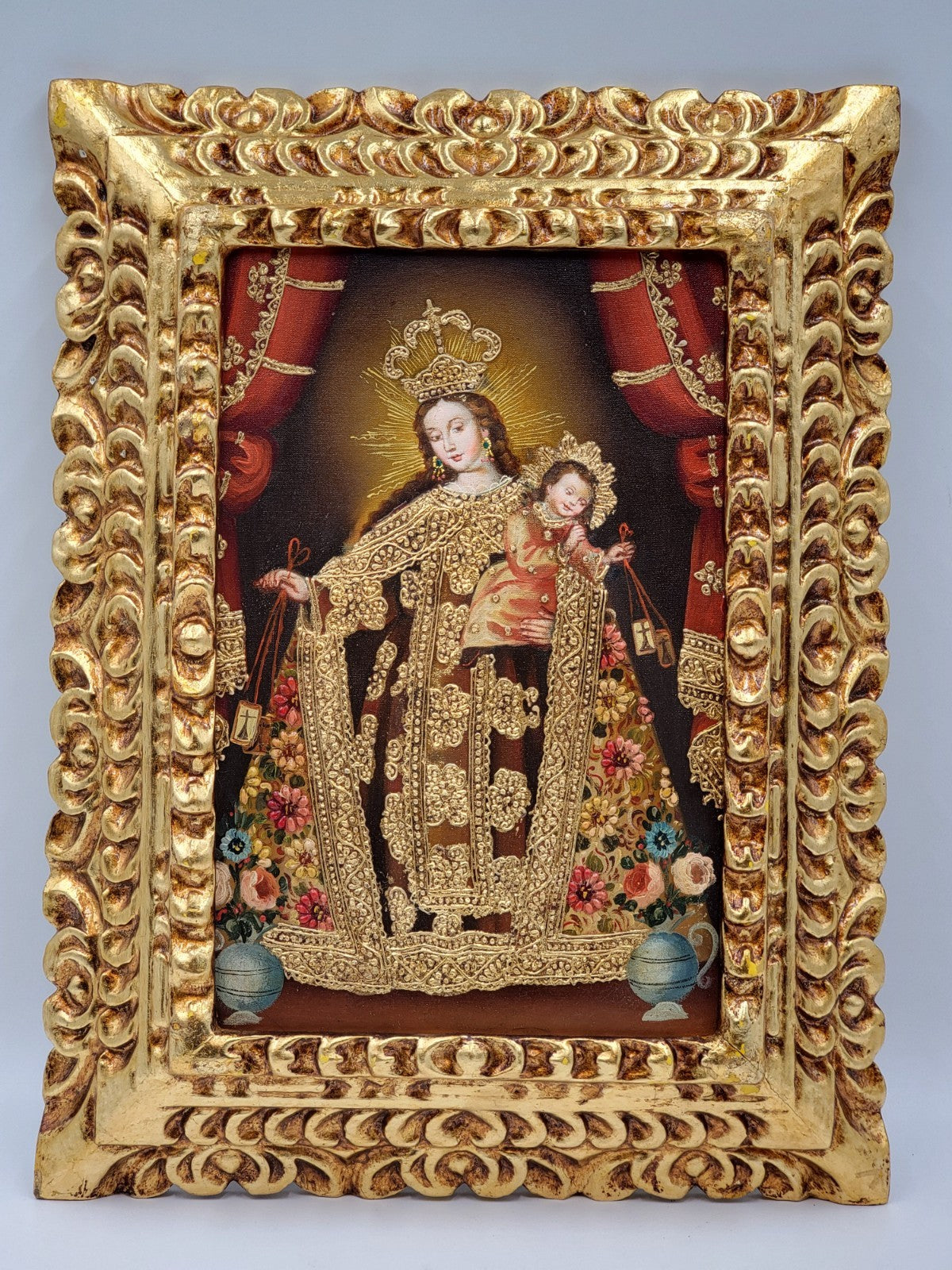 Gorgeous Estilo cuzqueño Painting "Red Madonna & Child " In Golden Wooden Frame.