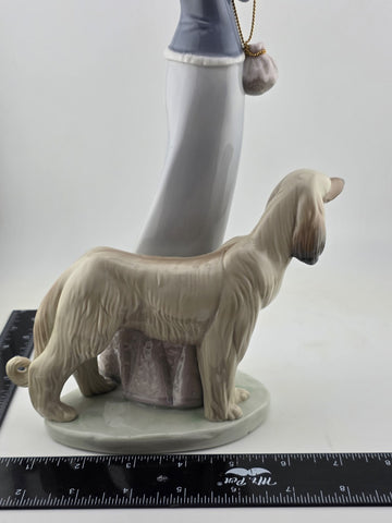 Rare Retired LLADRO 1537 Stepping Out Lady W Dog. Mint Condition. No Chips.