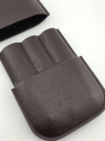 100% Authentic Louis Vuitton Brown Leather Men's Cigar Travel Storage Case.