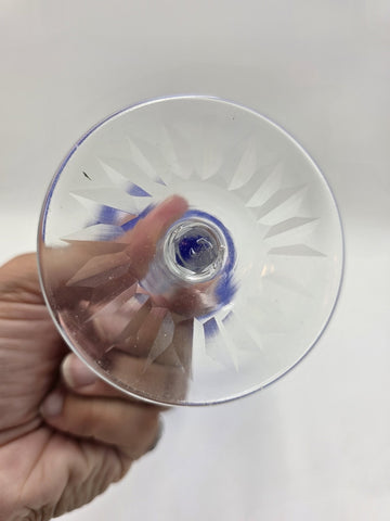 Nachtmann Saphire Blue Lead Crystal Wine Glass Grapes Floral Cut 8.5" Stemware