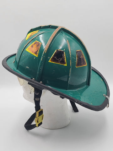 MSA Cairns 1010 2020 Green Firefighter Helmet Front Visor. Seen Fire Action.