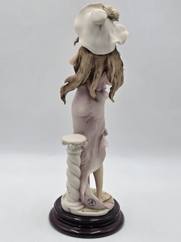 Giuseppe Armani Florence "Flora" 212C 1994 Hand Signed Porcelain Figurine w/ Box