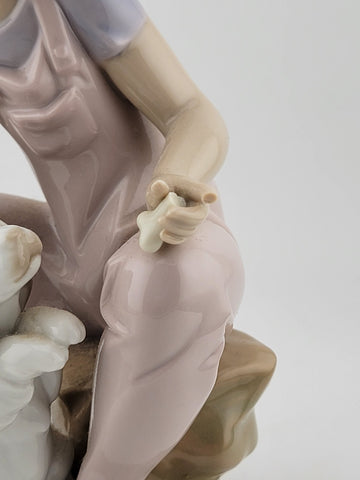RETIRED LLADRO 6680 "FRIENDS FOREVER" GIRL W/DOG 1999 COLLECTOR SOCIETY FIGURINE