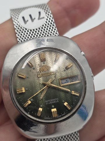 Vintage 1970s Orient Automatic 21J Green Dial Arabic Day Date Mens Watch. Works