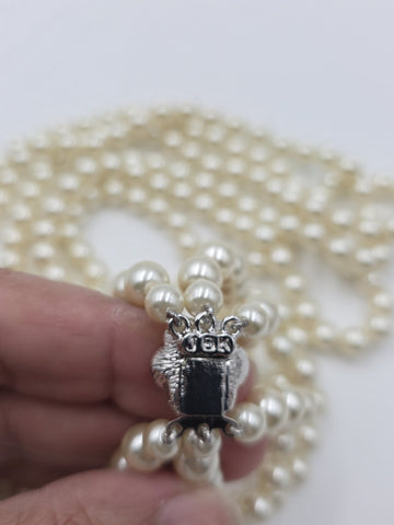 Vtg Long CAMROSE + KROSS JACQUELINE KENNEDY JBK 3 STRAND GLASS PEARL NECKLACE