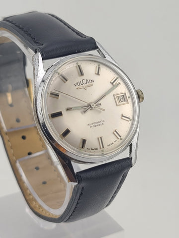 Vintage 1960's Vulcain Men's Automatic Calendar 17J Swiss Made Watch. Working.