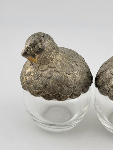 Rare Vintage Set Of 2 Small Bird Glass Salt Shakers with Metalscrew-on lids.