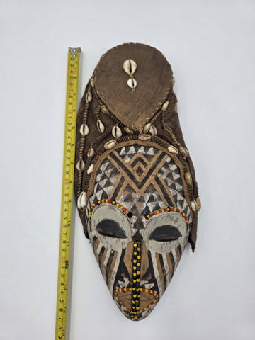 Rare Antique Kuba Ngaady a Mwaash Wooden Mask Shells Breads Congo African Art