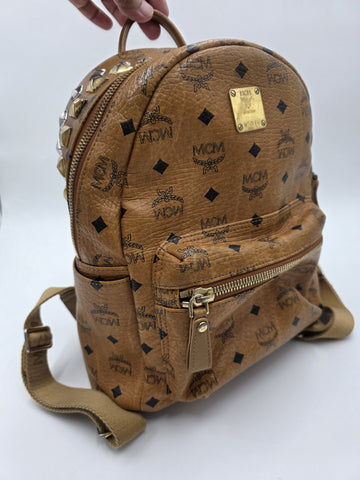Rare MCM Stark Side & Top Studs Backpack In Cognac Visetos Coated Canvas W5914