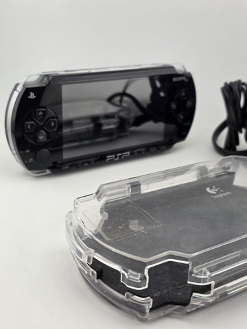 Sony PSP Go PSP-1001 PlayStation Portable Bundle W Case 1 Game & Chareger. Works