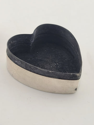 Antique 19thC Victorian Sterling Silver Heart Box Jewelry Dresser Pill Patch Box