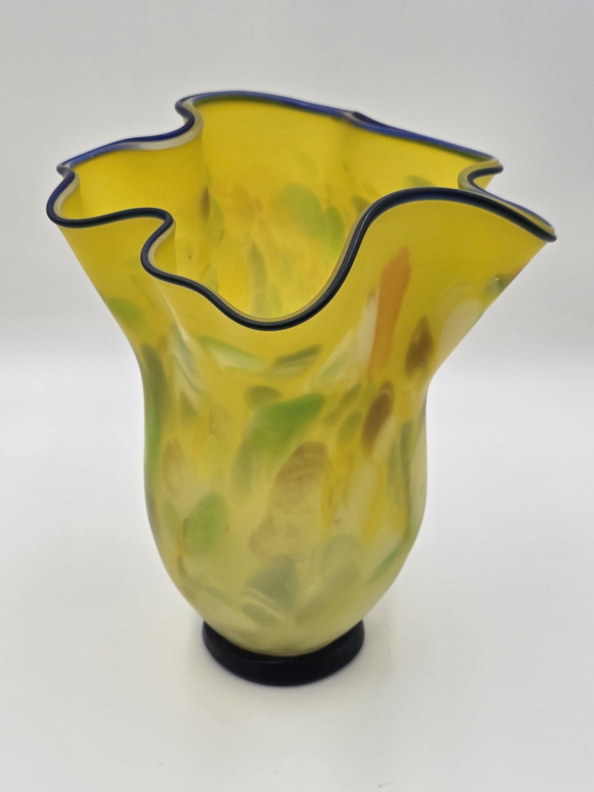 Vtg Azerbaijan Handblown Art Glass Vase Yellow Freeform Cobalt Rim Studio 11.5in