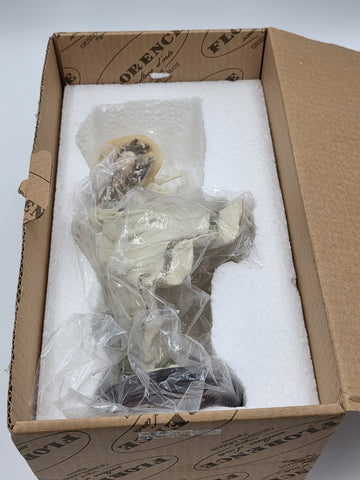 Giuseppe Armani Florence Scarlett 1995 Figurine of the Year 0698-C Box & COA