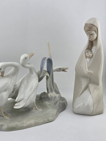 Set Of 2 Lladro #4549 & #4636 Geese & Mary & Baby Jesus  Porcelain Figurines.
