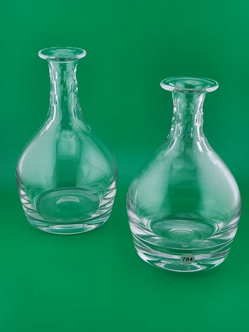 Set Of 2 William Yeoward Crystal Decanters Honeycomb Cut Signed 6.25" & 6.75"