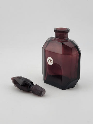 Rare Vintage Desna dark violet Diamond Cut perfume Collectibe bottle. Unmarked.