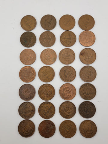 Lot Of 28 Queen Elizabeth II 1954-69 Great Britain Half Penny UK 1/2 Pence Coin