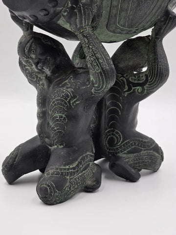 Antique Old China Bronze Ware Dynasty Dragon Head Kneel People Drum Statue 15 in