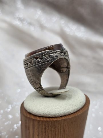 Antique Islamic Silver Agate Aqeeq Men's Ring Large Cabochon Middle Eastern
