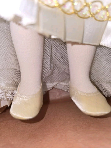 Madame Alexander First Ladies of the United States Doll Series III. Julia Grant.