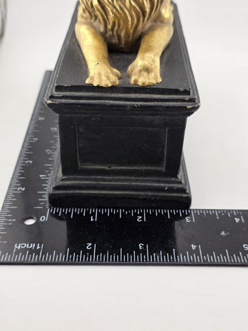 Rare Vintage Pair of Hollywood Regency Style Gold Gilt Lion Bookends. C1950's.