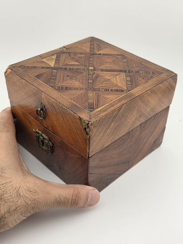 ULTRA RARE ANTIQUE FRENCH LOUIS XV, 18TH CENTURY PERFUME BOX - CAVE À PARFUM