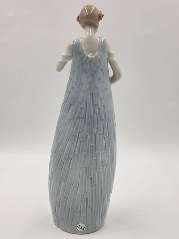 Reflections Royal Doulton Debut HN3046 Porcelain Figurine 1985. Hand Signed.