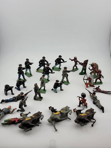 Large Lot Of Antique Britains Detailed Civil War/ Indian Toy soldiers lead metal