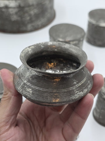 1800s Antique Toleware Apothecary/ Medicine Mixing Box, W Canisters in Round Tin