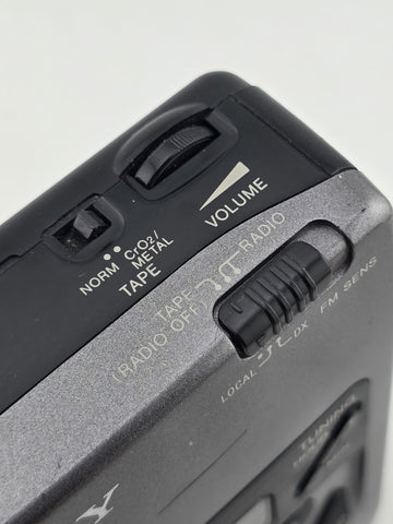 Sony Walkman WM-FX40.  Tape Player With Auto Reverse, AM/FM Presets Japan Made
