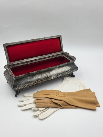 1890's Victorian Simpson Hall Miller Quadruple Plate Glove Box Velvet Lined Box