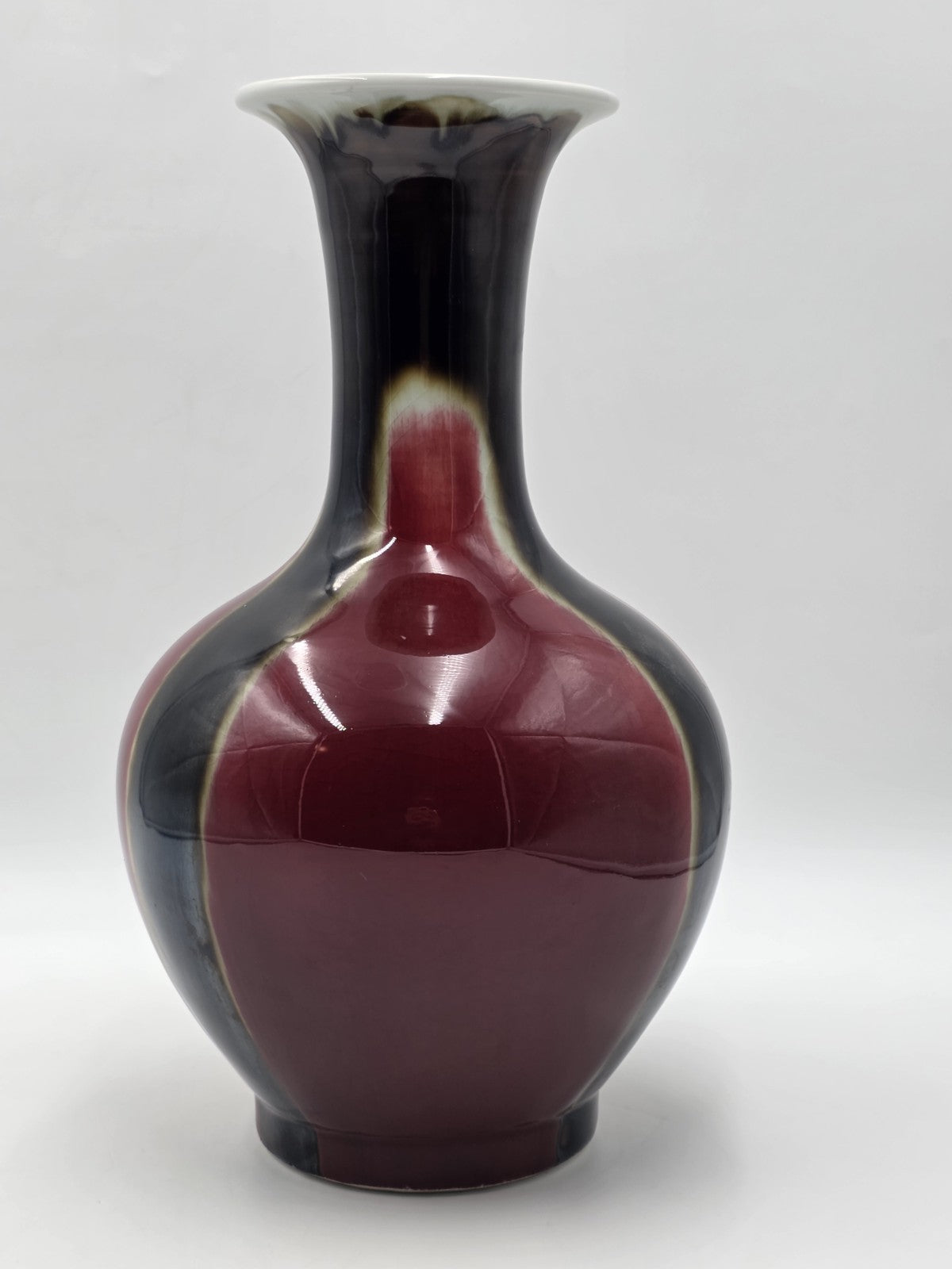 Vtg Chinese Flambe Sang de Boeuf Porcelain Vase Qianlong Mark 14" Oxblood Glaze