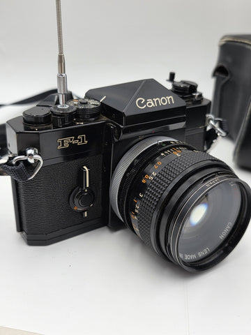 Vtg Canon F-1 35mm Film Camera Kit w/ FD 50mm f/1.4 S.S.C. & 90–230mm W Case