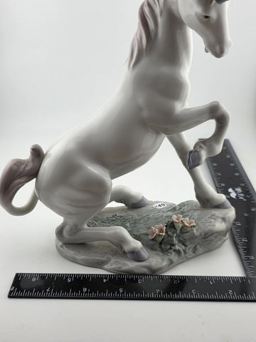 Rare Ltd Ed. Lladro Privilege Figurine " Magical Unicorn" #7697. Retired 2004